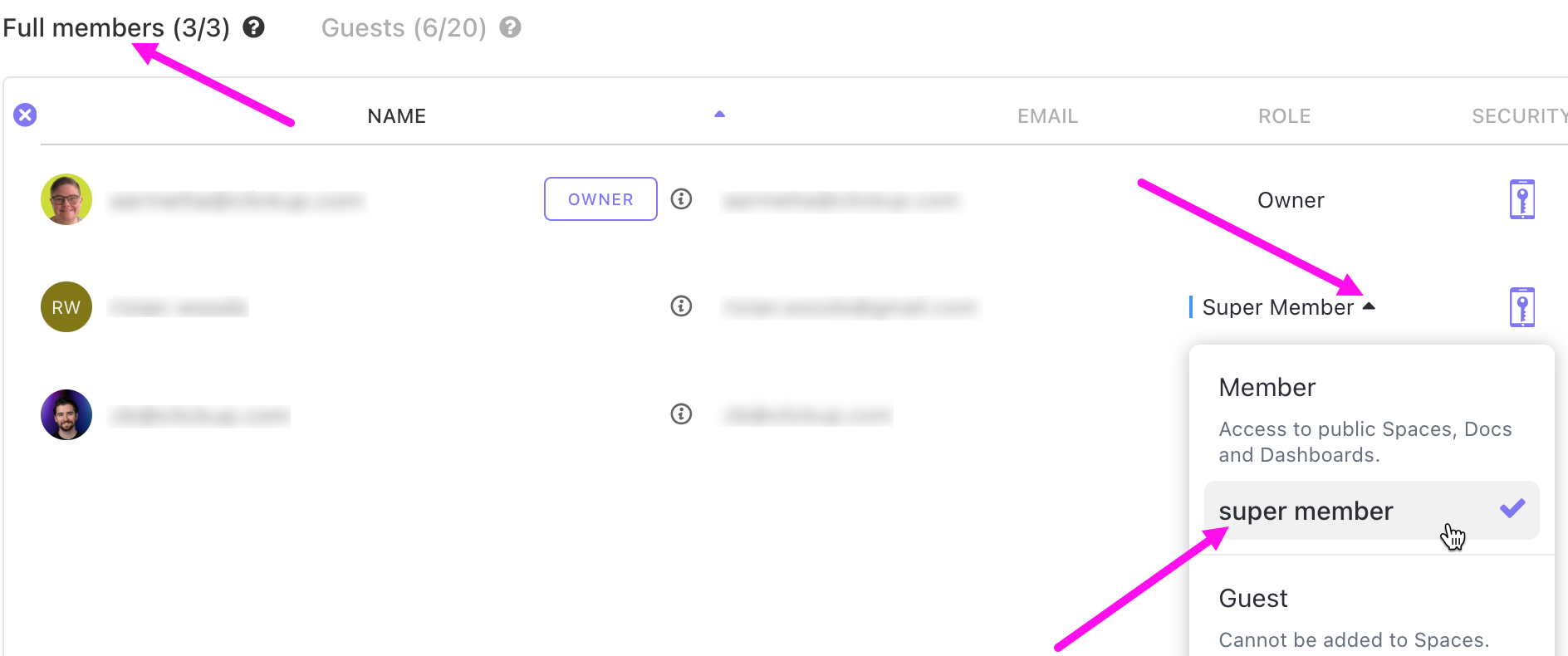 Screenshot con evidenziata la colonna dei membri con accesso completo. Nella colonna Ruolo, è visibile l'elenco a discesa dei ruoli e il ruolo personalizzato, denominato super membro, è evidenziato.