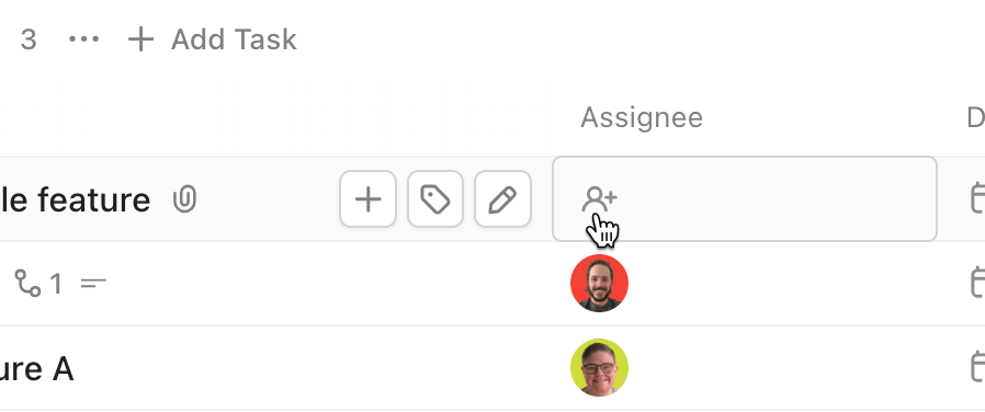 Captura de pantalla del cursor seleccionando el icono de Personas en una tarea en vista Lista.